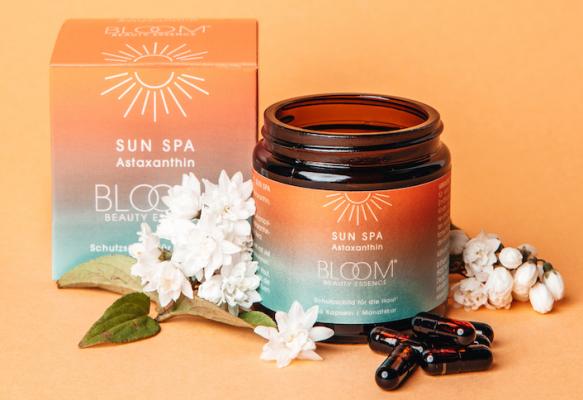 Bloom Beauty Essence Sun Spa schützt von innen schützt vor Sonnenschäden.