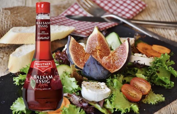 Intensiv fruchtig im Geschmack, verleiht der neue Mautner Markhof Apfel Balsam Essig jedem Salat einen ganz besonderen Touch.
