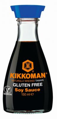 Kikkoman Tamari Gluten Free Soy Sauce in der Design-Glasflasche.